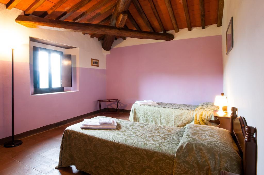 Fattoria Il Lago Dicomano Szoba fotó